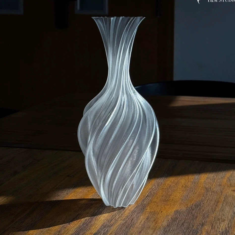 Aurevia Spiral Resin Vase